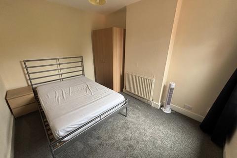 1 bedroom flat to rent, Waverley Road, Reading, RG30