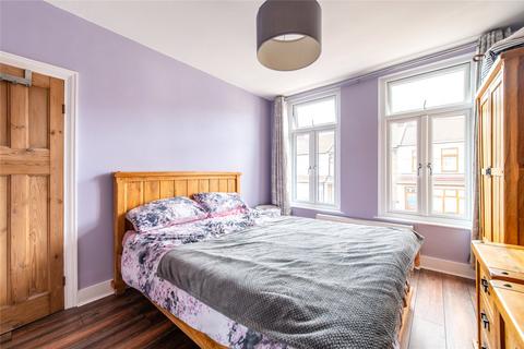 11 Napier Road, Northfleet, Gravesend, DA11 7BZ