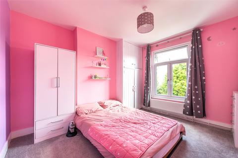 11 Napier Road, Northfleet, Gravesend, DA11 7BZ