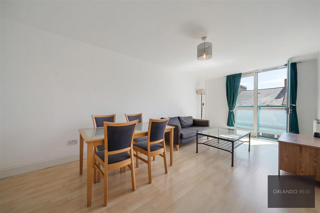 Point Zero, Flat 17, 2 A Queenstown Road SW8 3 RX-8.