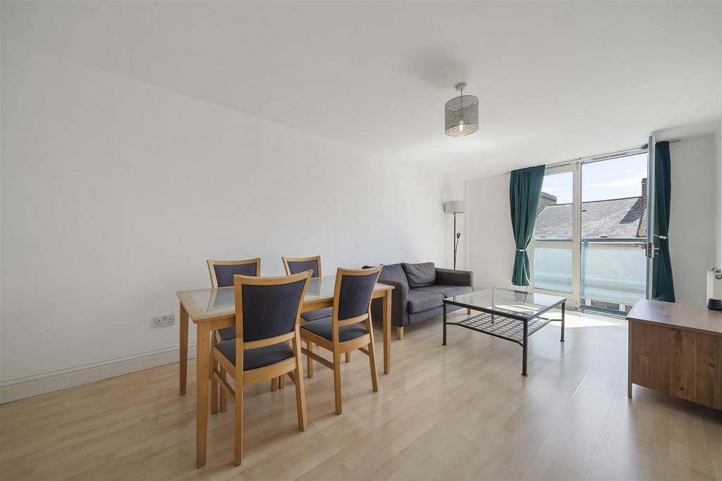Point Zero, Flat 17, 2 A Queenstown Road SW8 3 RX-No