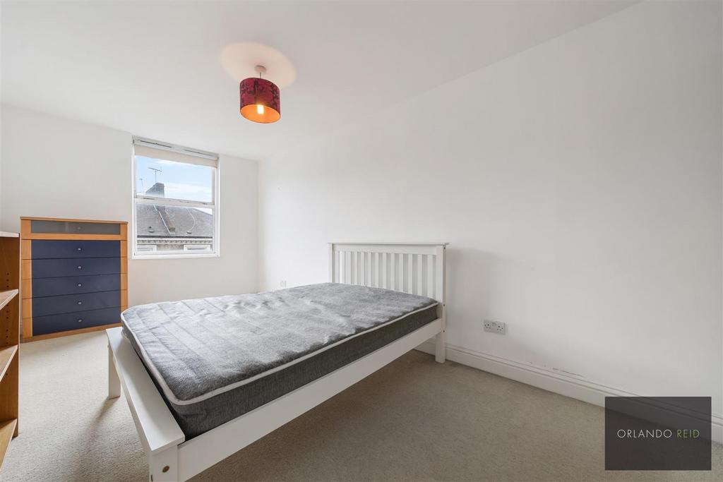 Point Zero, Flat 17, 2 A Queenstown Road SW8 3 RX-2.