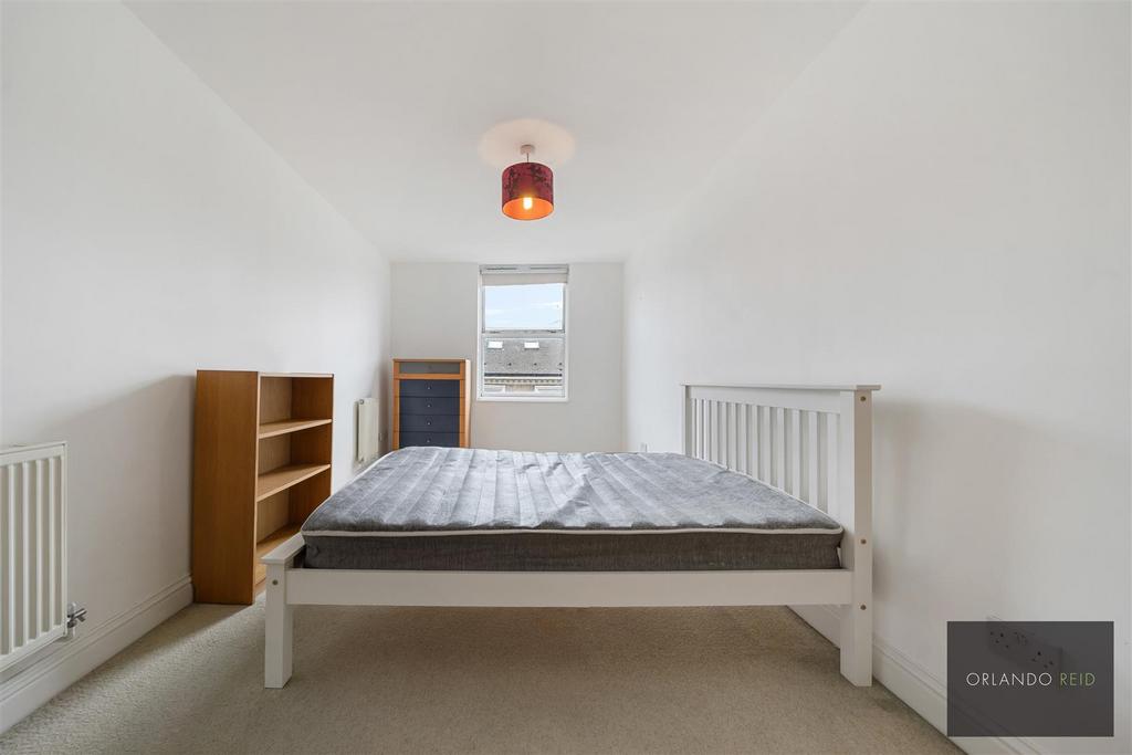 Point Zero, Flat 17, 2 A Queenstown Road SW8 3 RX-3.
