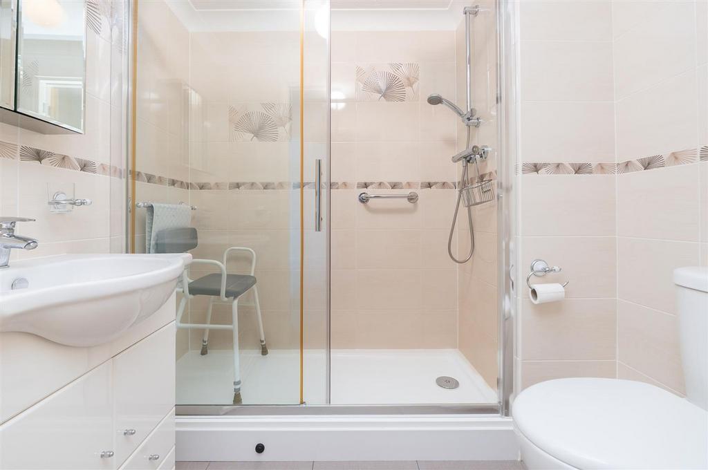 Flat-54-Park-View-Court-BS16-5 HG-11.jpg