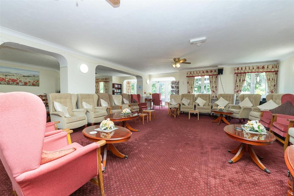 Flat-54-Park-View-Court-BS16-5 HG-15.jpg