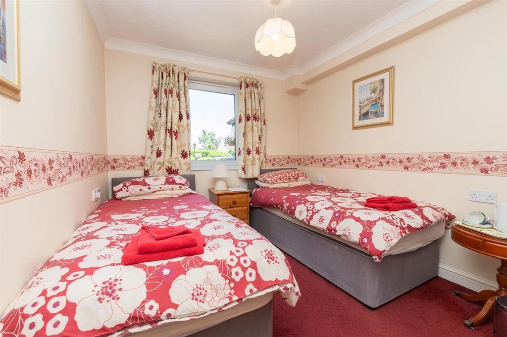 Flat-54-Park-View-Court-BS16-5 HG-18.jpg