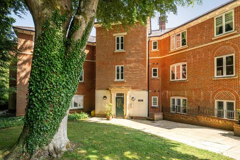 2 bedroom flat for sale, Marnhull Rise, Winchester, SO22
