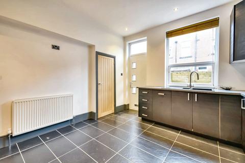 14 Brookdale, Todmorden, OL14 6RJ