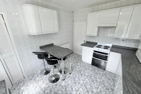 32 Barscube Terrace, Paisley, PA2 6XG
