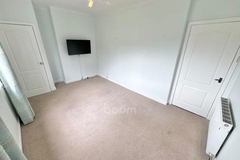 32 Barscube Terrace, Paisley, PA2 6XG