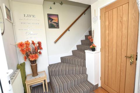 25 Thornpark Rise, Exeter, EX1 3HS