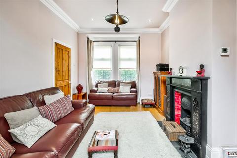 3 bedroom terraced house for sale, Westbury Terrace, Forest Gate