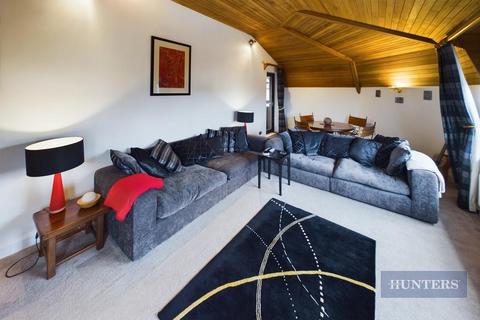 2 bedroom apartment for sale, Channel Way, Ocean Village, Southampton