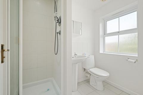 18 Bridge Road, Bromsgrove, B60 3GT