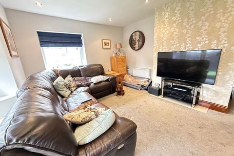 undefined, Halifax Road, Hipperholme HX3