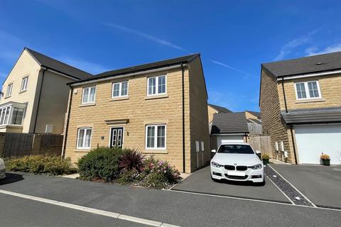 4 bedroom detached house to rent, Milman Walk, Apperley Bridge