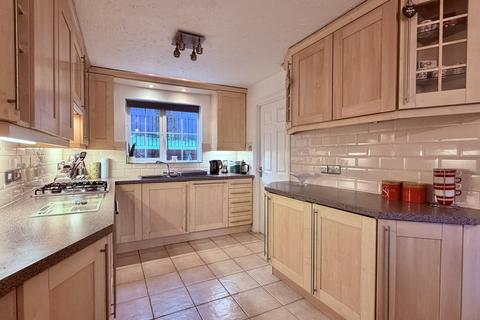 4 bedroom detached house for sale, Abbotswood, Kingsteignton, Newton Abbot