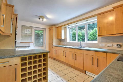4 bedroom detached house for sale, Rogersmead, Tenterden