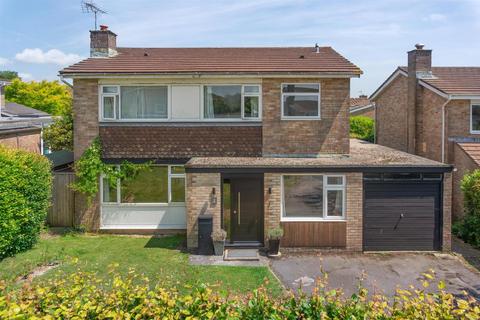 4 bedroom detached house for sale, Celtic Crescent, Dorchester
