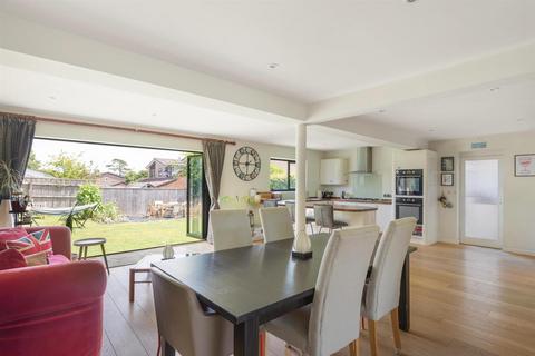 4 bedroom detached house for sale, Celtic Crescent, Dorchester