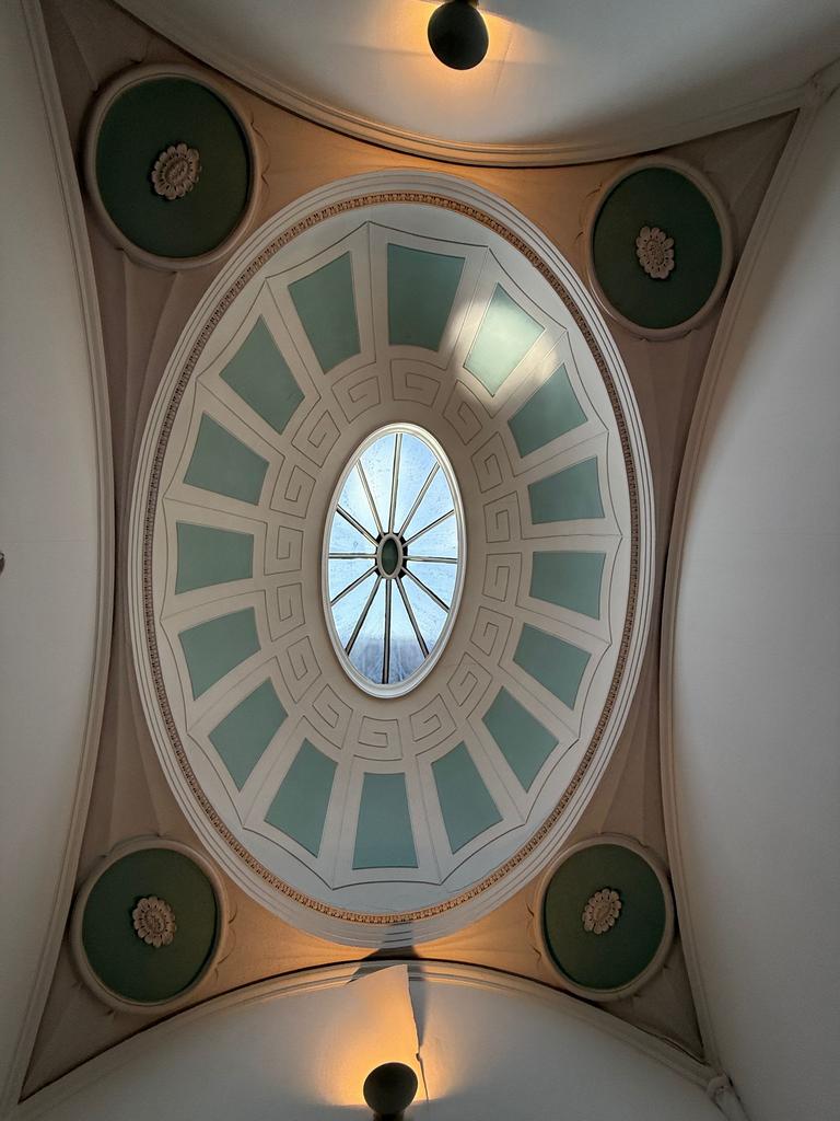 Feature Ceiling