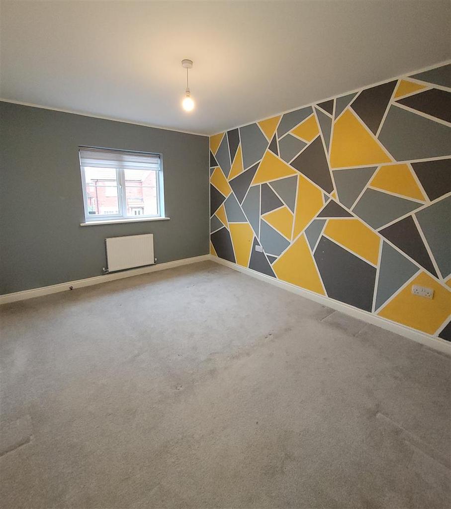 Bedroom 1.jpg