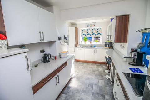 3 bedroom terraced house for sale, Devon Walk, Garden Estate, Washington