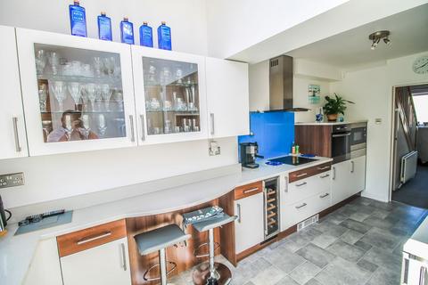 3 bedroom terraced house for sale, Devon Walk, Garden Estate, Washington