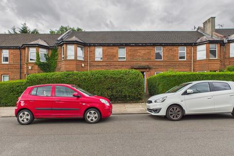3 bedroom flat to rent, 17 Larchfield Avenue, Flat 0/1, Scotstoun, Glasgow, G14 9BZ