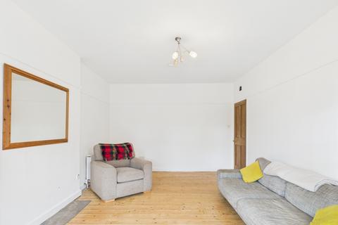 3 bedroom flat to rent, 17 Larchfield Avenue, Flat 0/1, Scotstoun, Glasgow, G14 9BZ