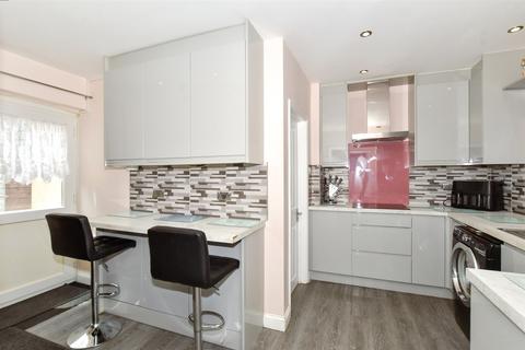 3 bedroom semi-detached house for sale, Herbert Road, Ashford TN24