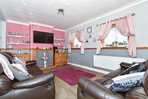 3 bedroom semi-detached house for sale, Herbert Road, Ashford TN24