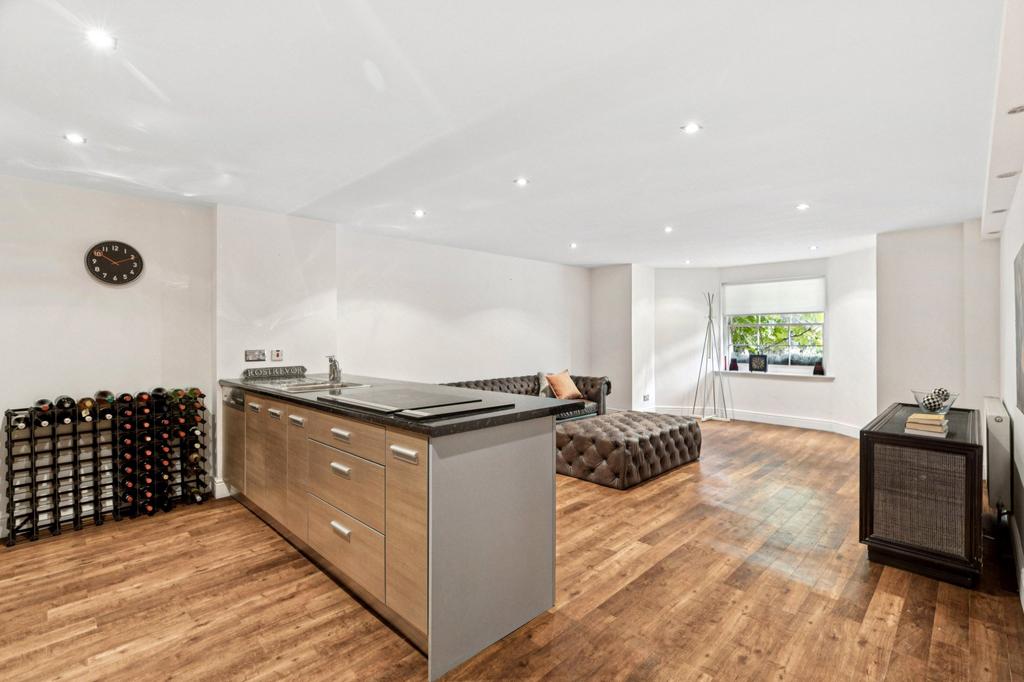 Living/Kitch (B)