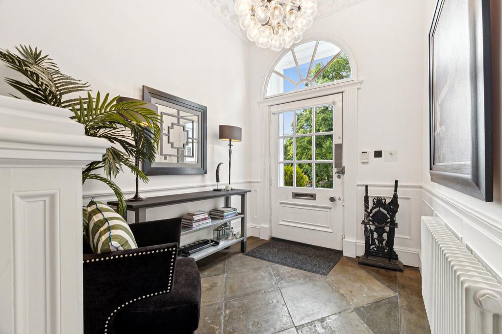 Entrance Hall (G.F.)