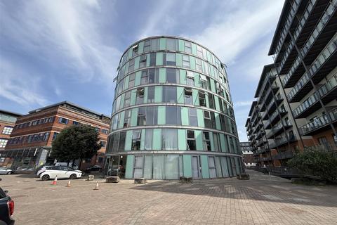Ovale, Albion Works Block C, Pollard Street