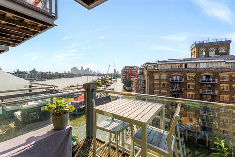 2 bedroom flat for sale, Shad Thames, London, SE1