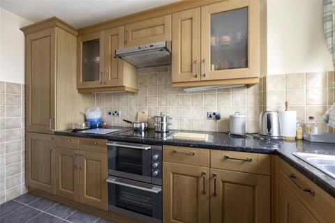 2 bedroom flat for sale, Milford Court, Brighton Road, Lancing, West Sussex, BN15