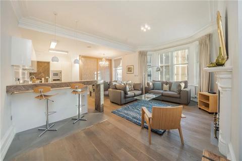 Park Mansions, London SW1X