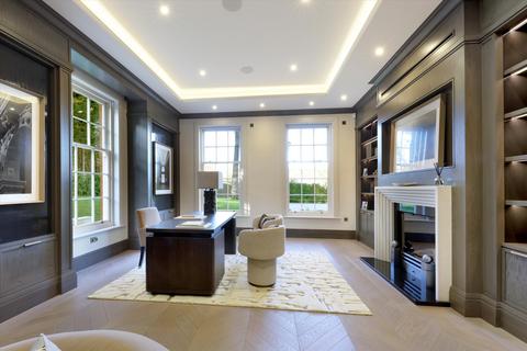 7 bedroom detached house for sale, Sherbourne Drive, Wentworth, Berkshire, SL5
