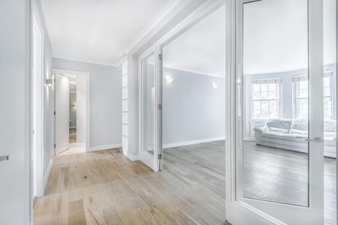 2 bedroom flat for sale, Avenue Lodge, St Johns Wood, NW8