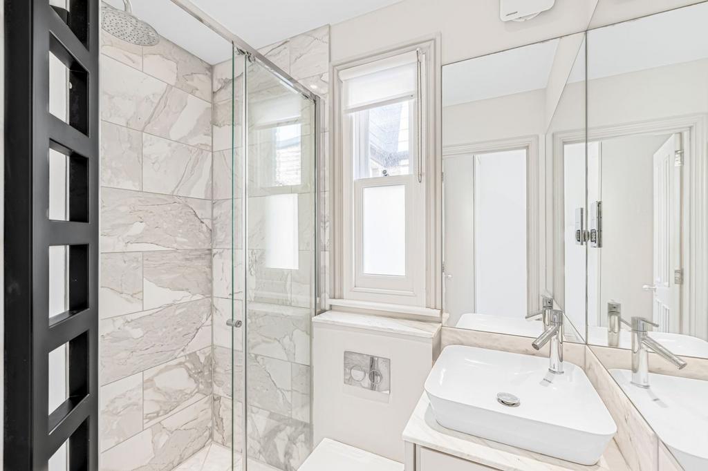 Bathroom 3