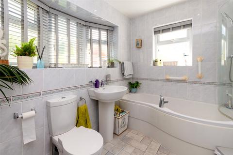 3 bedroom detached house for sale, Llanrwst Road, Colwyn Bay, Conwy, LL28