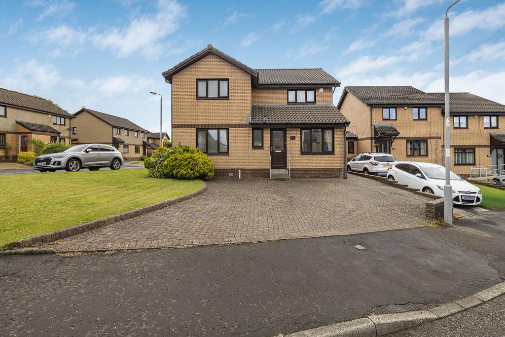Grahamston Park, Barrhead, Glasgow 4 bed detached house - £320,000