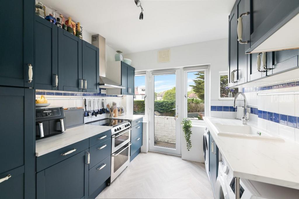 THE SPINNEY, (9).jpg