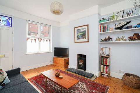 8 Hackthorn Road, Sheffield, S8 8TD