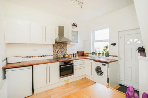 8 Hackthorn Road, Sheffield, S8 8TD