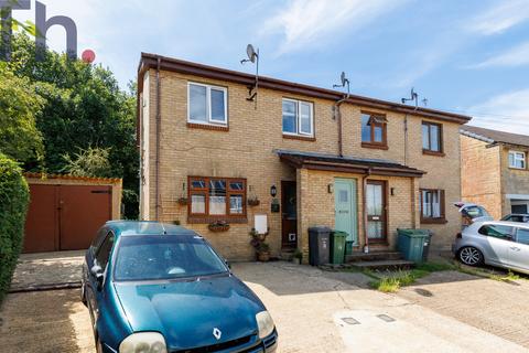 2 bedroom maisonette for sale, Newport PO30