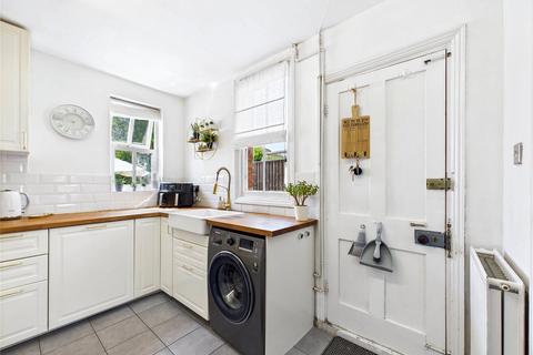 30 Halstead Road, Colchester, CO3 9AE