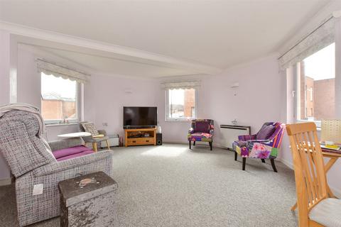 2 bedroom flat for sale, Crocker Street, Newport, Isle of Wight