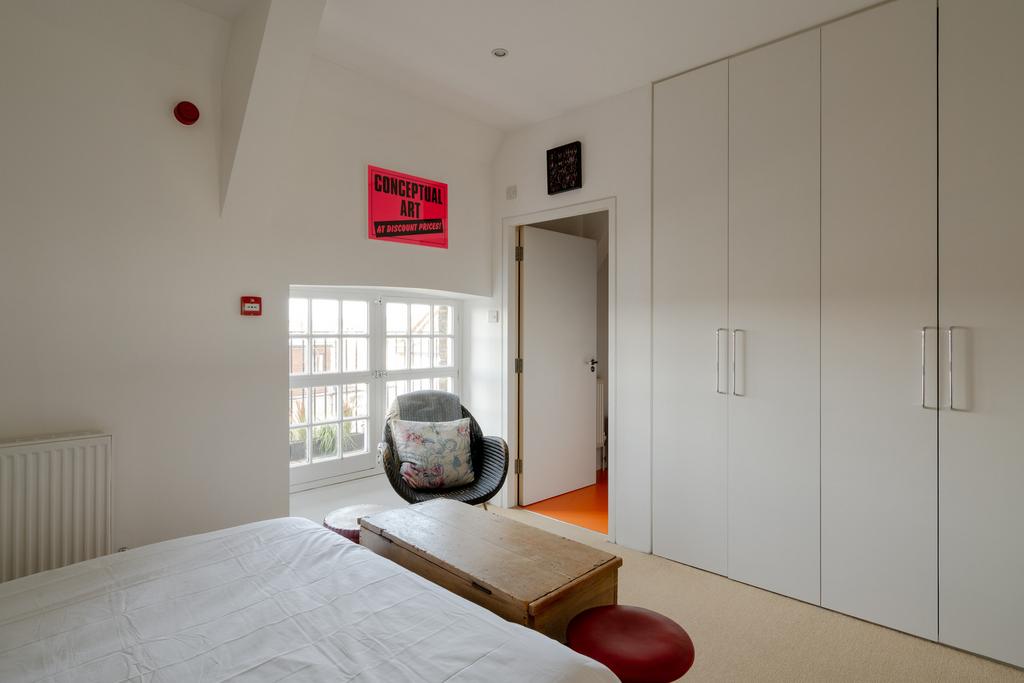 292605 - Flat 8 Hanover Lofts, Brighton BN2 9 YU...
